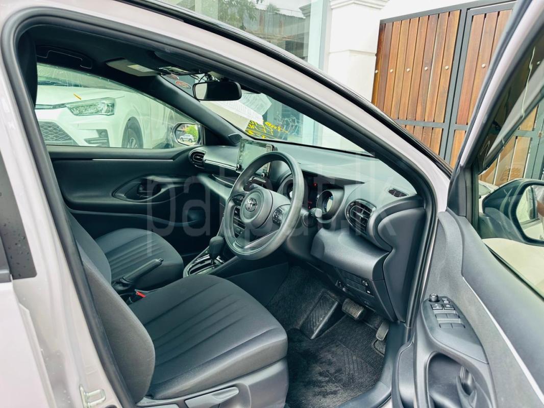 Advertisement image 6