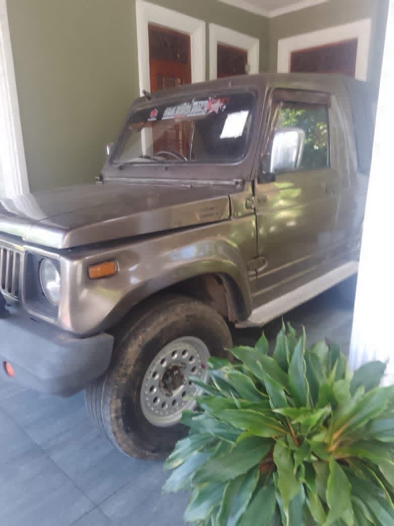Suzuki Gypsy 1990 - பயன்படுத்தப்பட்டது SUV sale in Sri Lanka - patpat.lk
