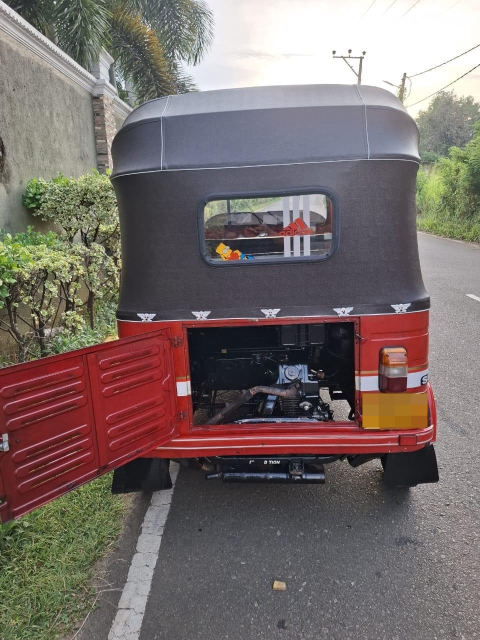 Bajaj Three Wheel 2008 - பயன்படுத்தப்பட்டது முச்சக்கர வண்டி sale in Sri Lanka - patpat.lk