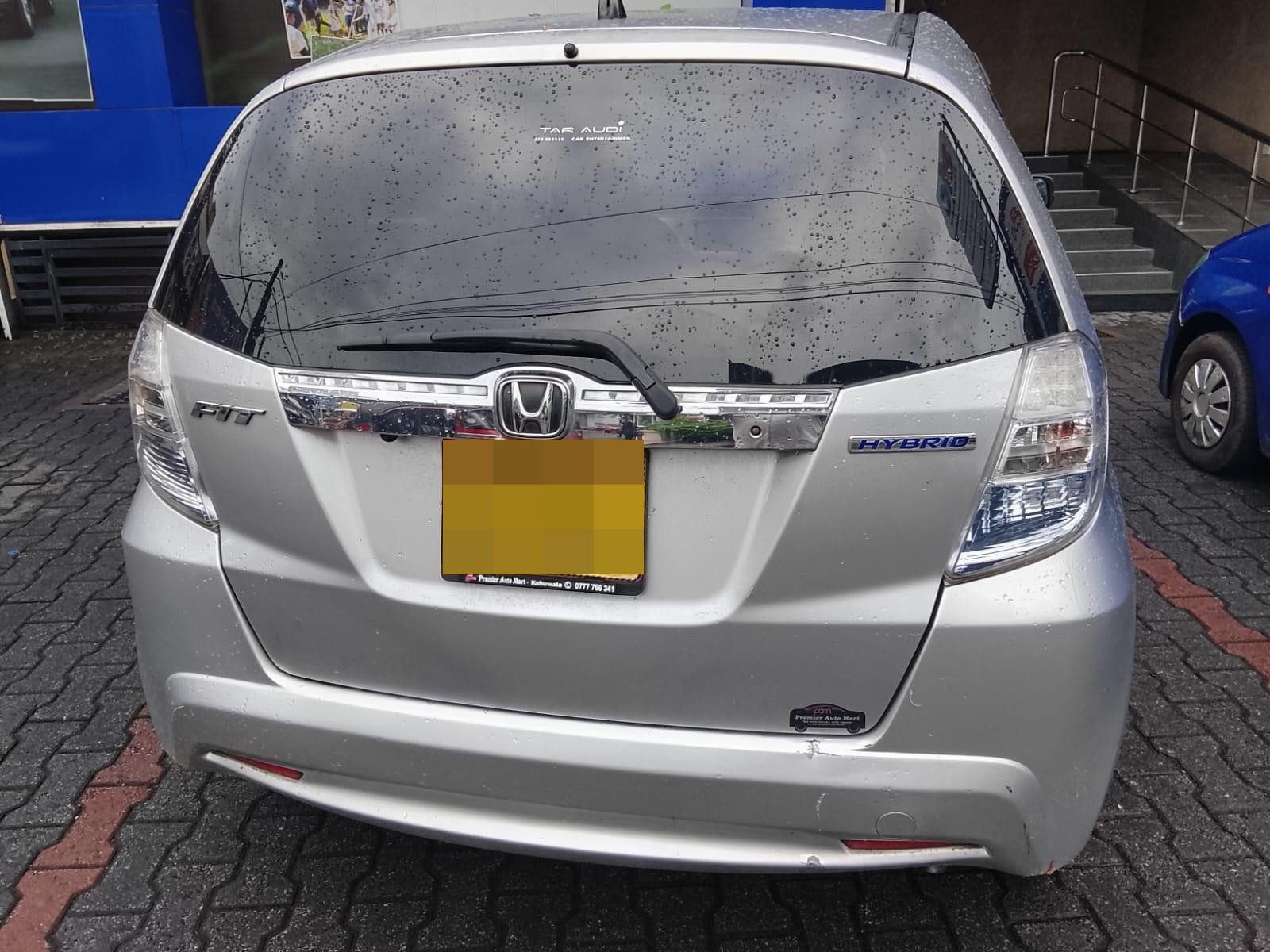 Honda Fit 2013 - பயன்படுத்தப்பட்டது கார் sale in Sri Lanka - patpat.lk