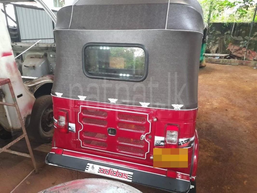 Advertisement image 4