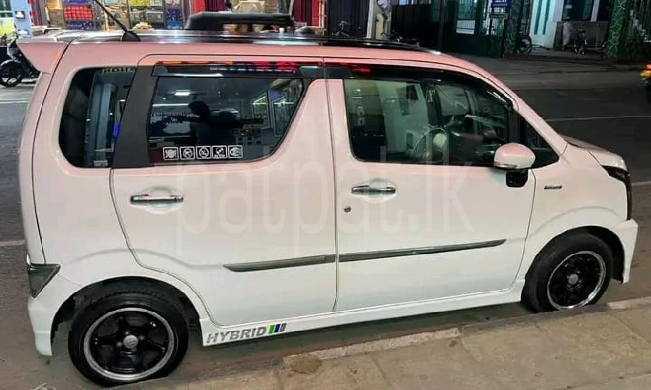 Advertisement image 1