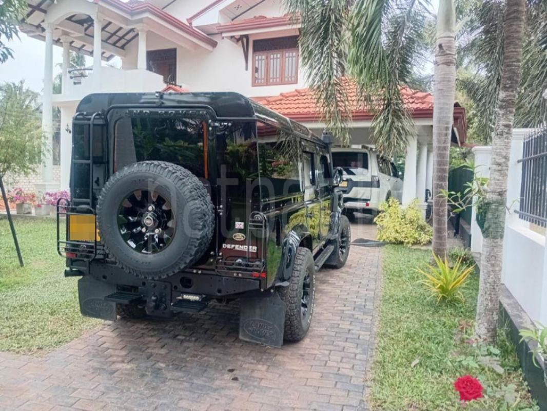 Advertisement image 4