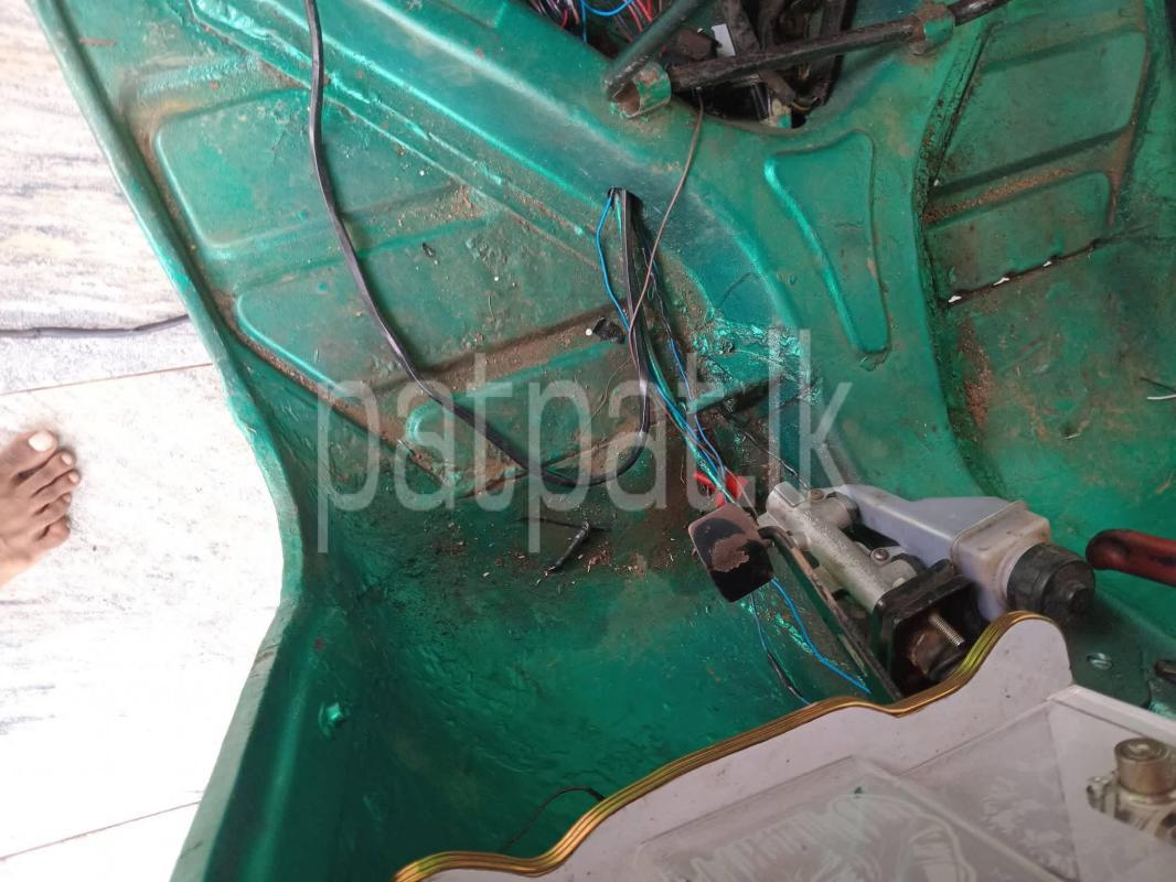 Bajaj 2 stroke 1998 - භාවිතා කරන ලද ත්‍රිරෝද රථය sale in Sri Lanka - patpat.lk