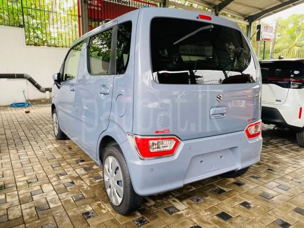 Advertisement image 4