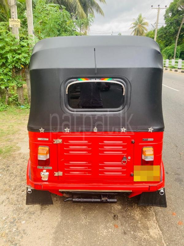 Bajaj 4 stroke 2012 - பயன்படுத்தப்பட்டது முச்சக்கர வண்டி sale in Sri Lanka - patpat.lk