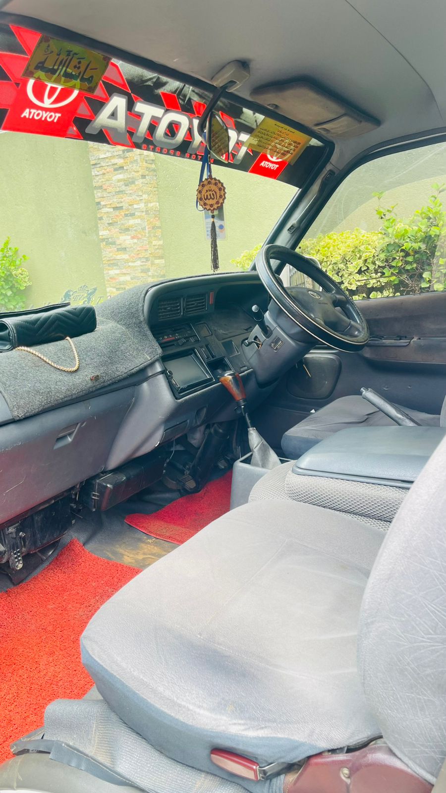 Toyota LH113 1989 - Used Van sale in Sri Lanka - patpat.lk
