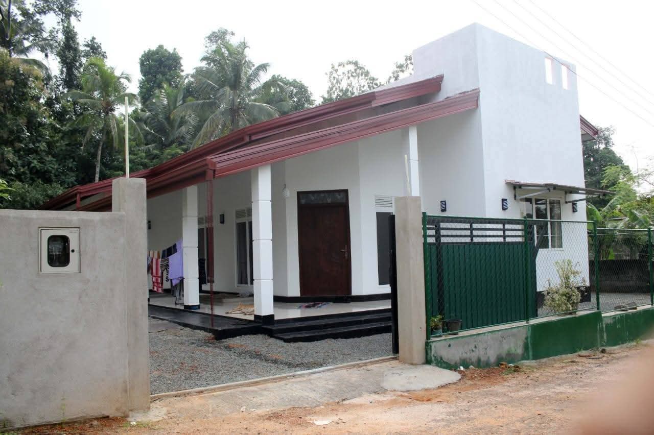 House for Sale in Veyangoda