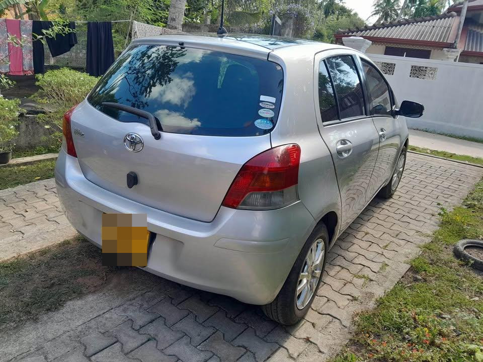 Toyota Vitz 2008 - பயன்படுத்தப்பட்டது கார் sale in Sri Lanka - patpat.lk