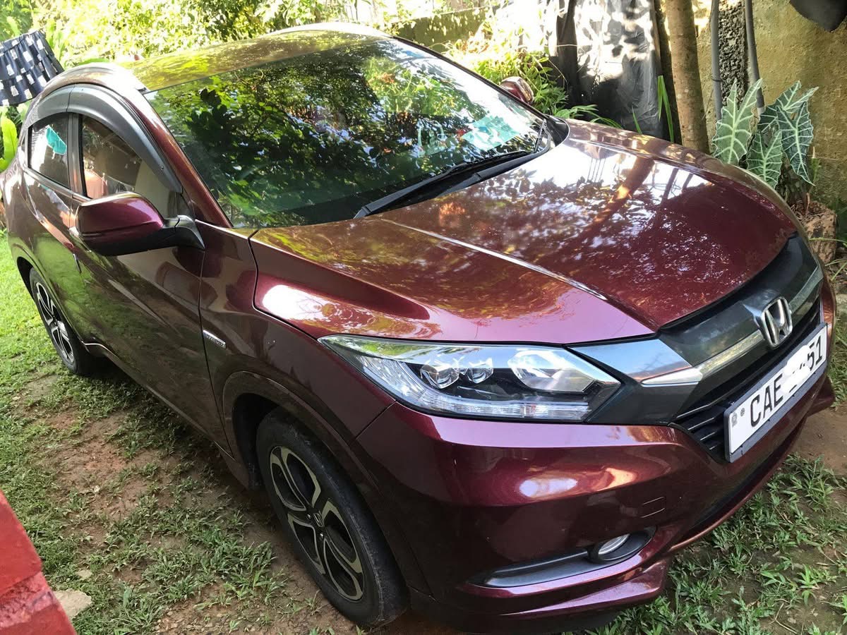 Honda Vezel 2015 - Used SUV sale in Sri Lanka - patpat.lk