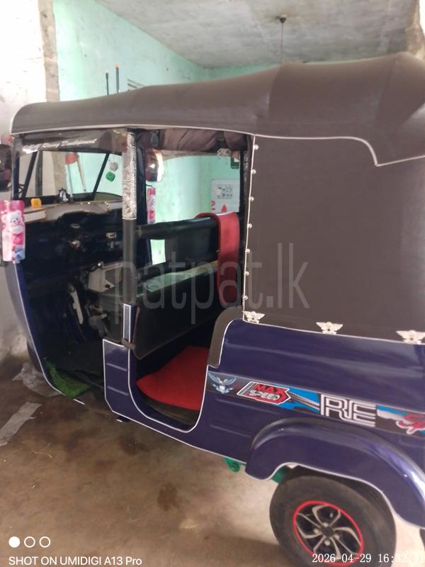 Bajaj Three Wheel 2010 - பயன்படுத்தப்பட்டது முச்சக்கர வண்டி sale in Sri Lanka - patpat.lk