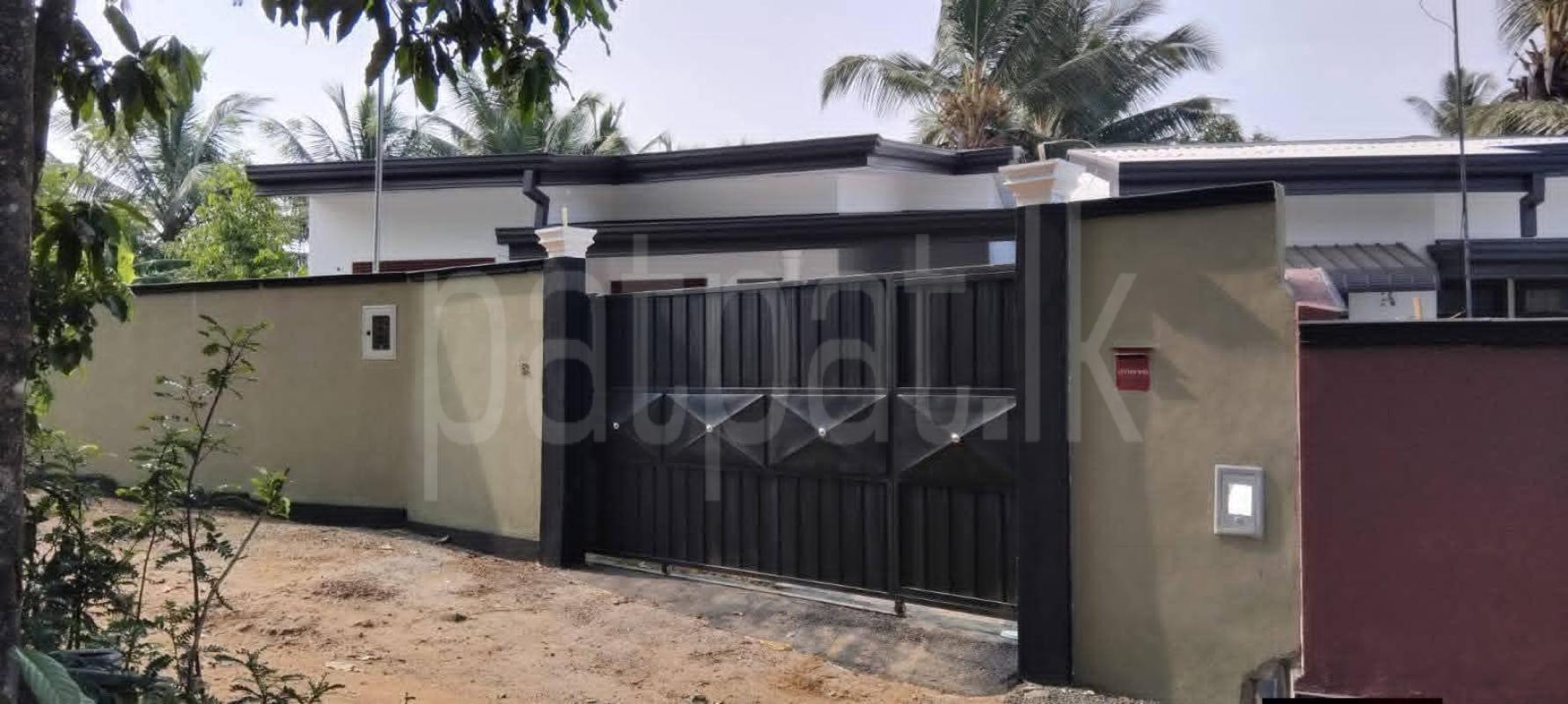 House for Sale in Homagama ads-image-1