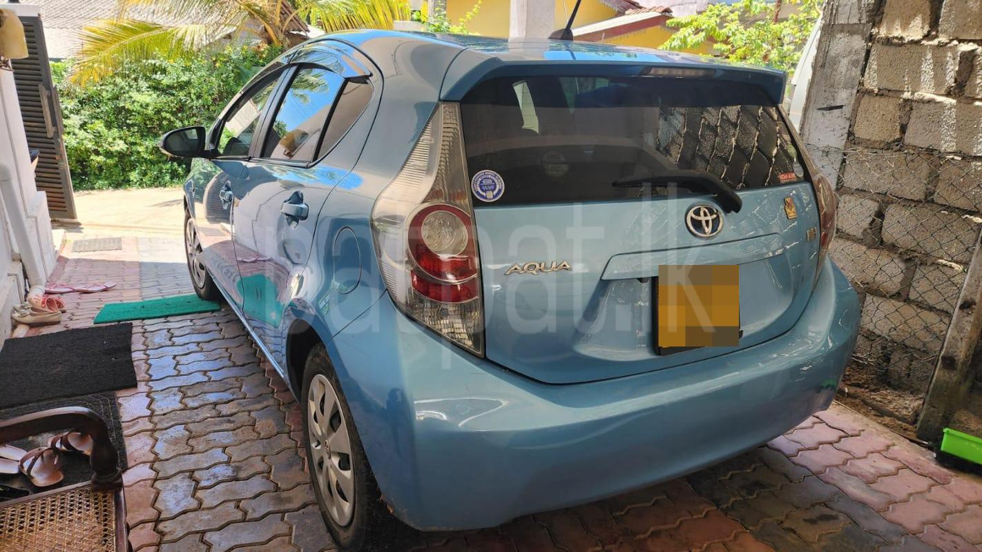 Toyota Aqua 2013 - භාවිතා කරන ලද කාර් sale in Sri Lanka - patpat.lk