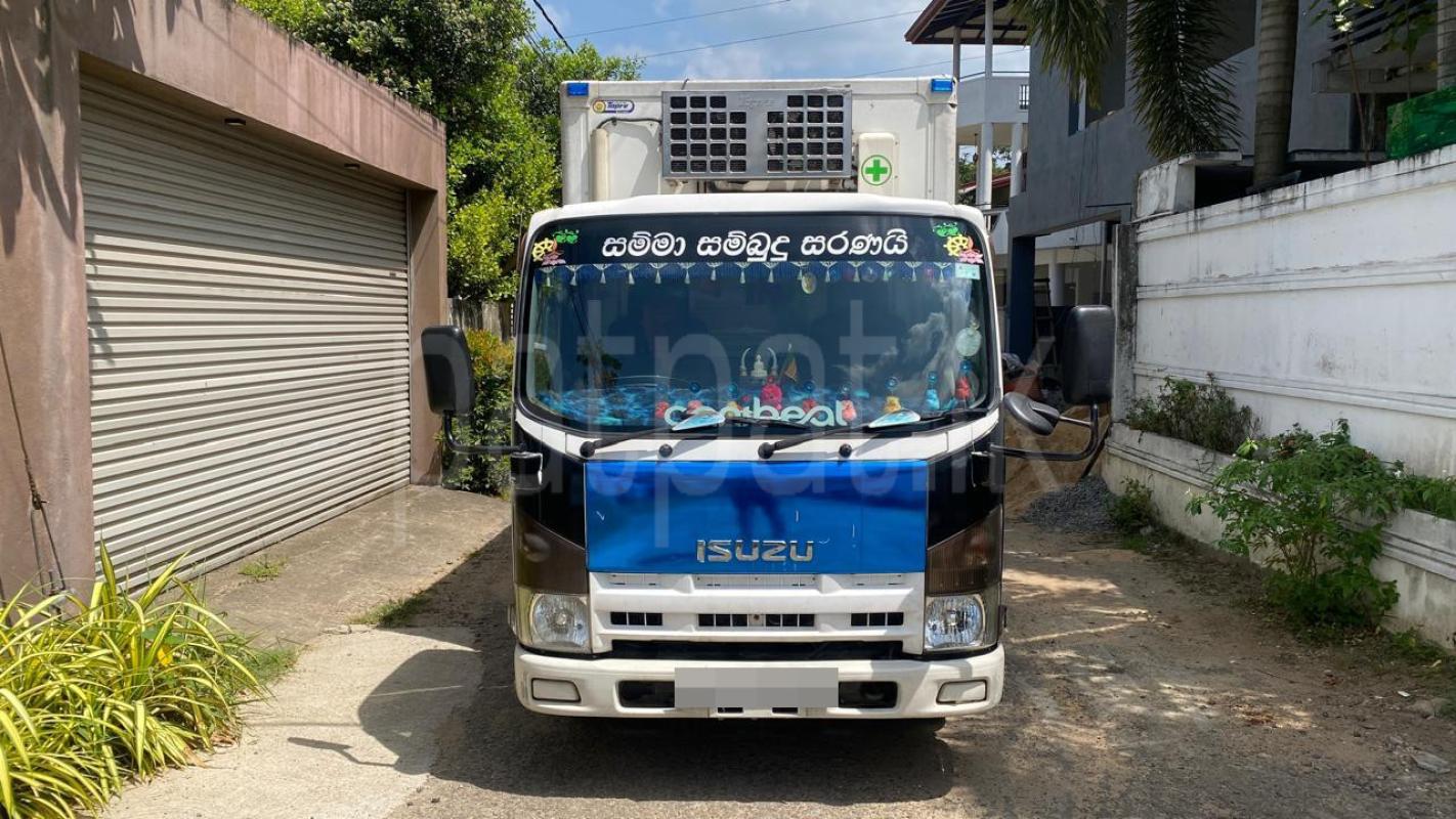 Advertisement image 4