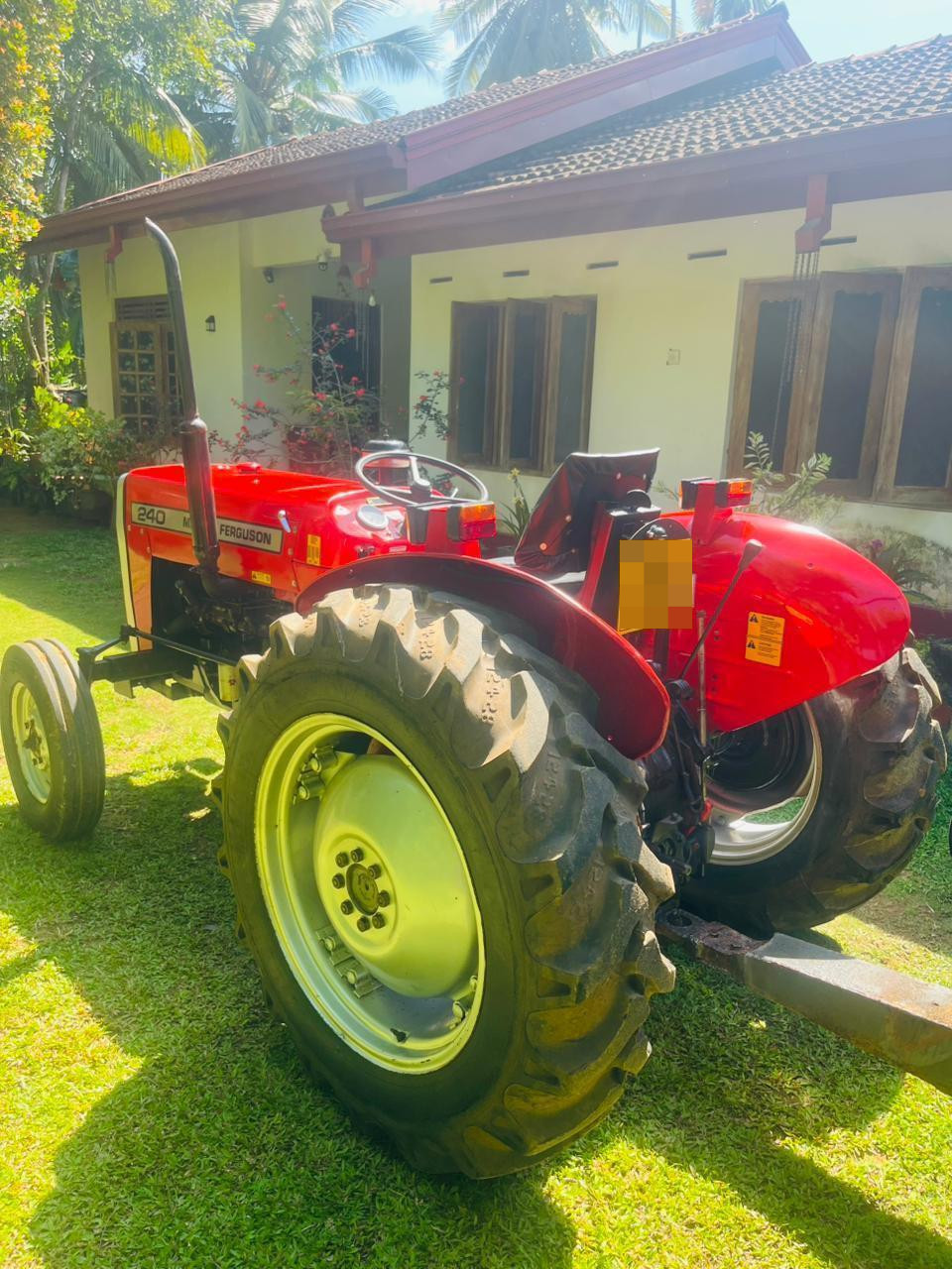 Massey Ferguson Tractor 1995 - பயன்படுத்தப்பட்டது நிலம் sale in Sri Lanka - patpat.lk