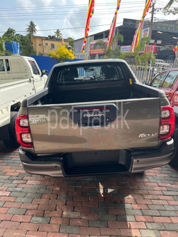 Advertisement image 4