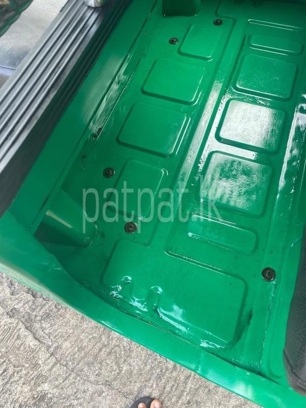 Advertisement image 6