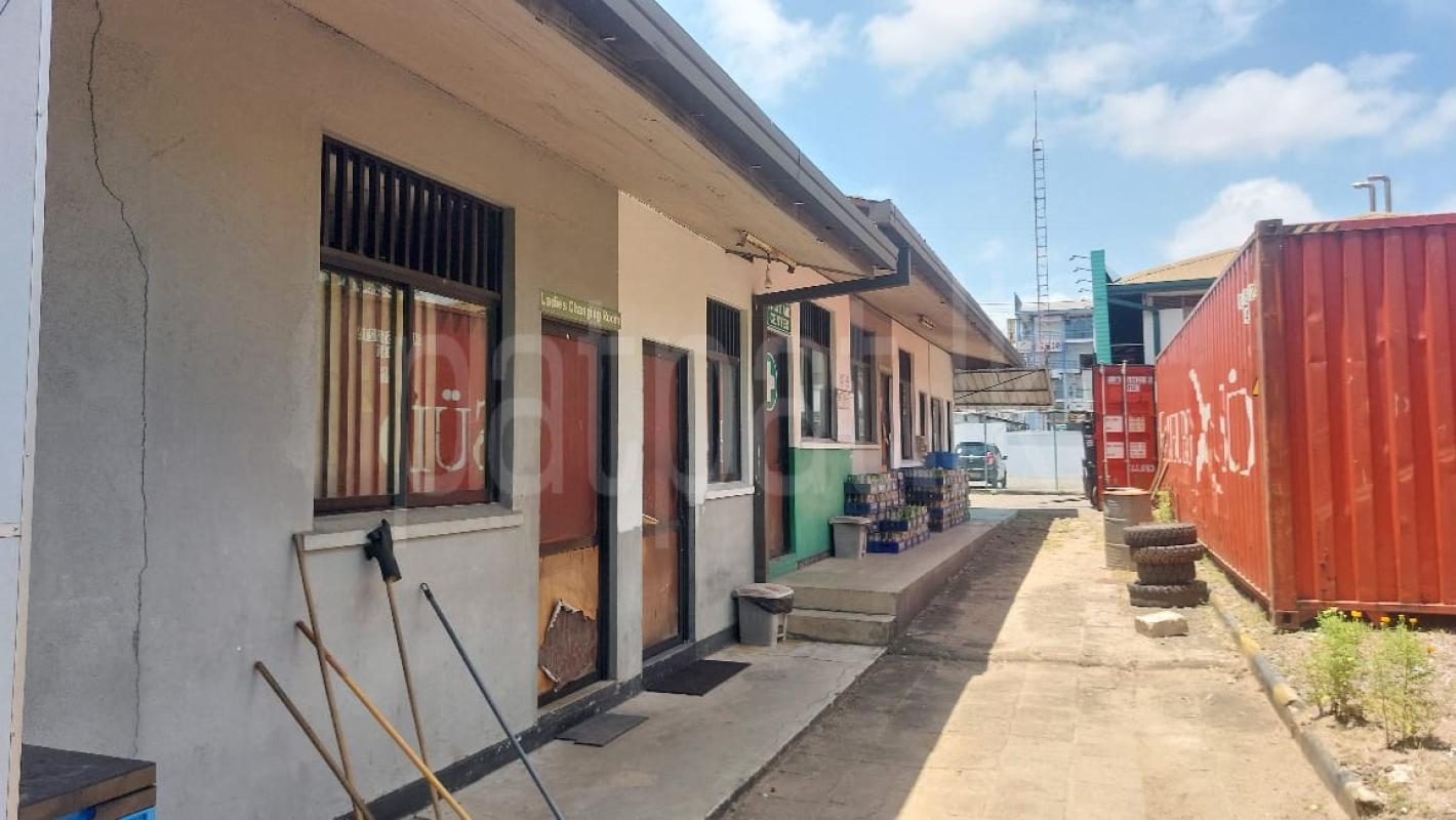 Advertisement image 6