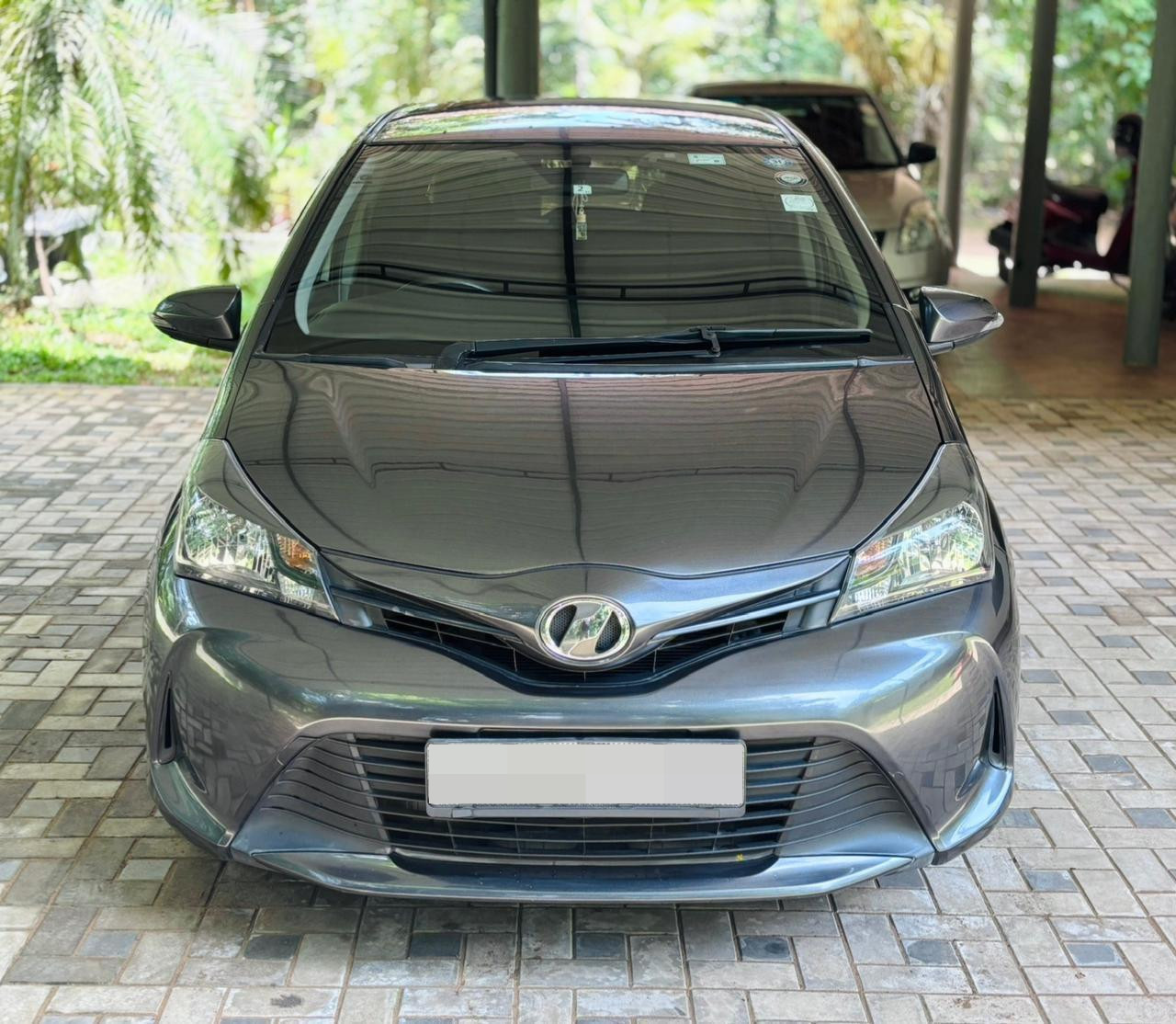 Toyota Vitz 2016 ads-image-1
