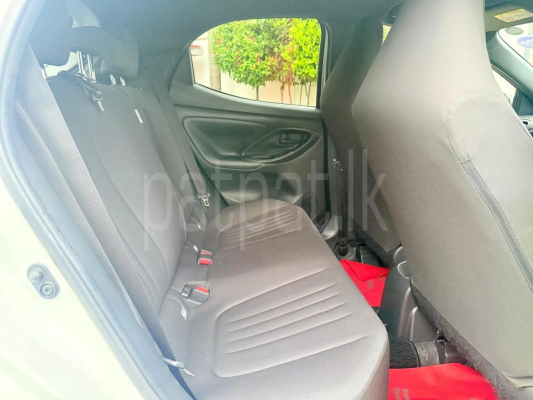 Advertisement image 6