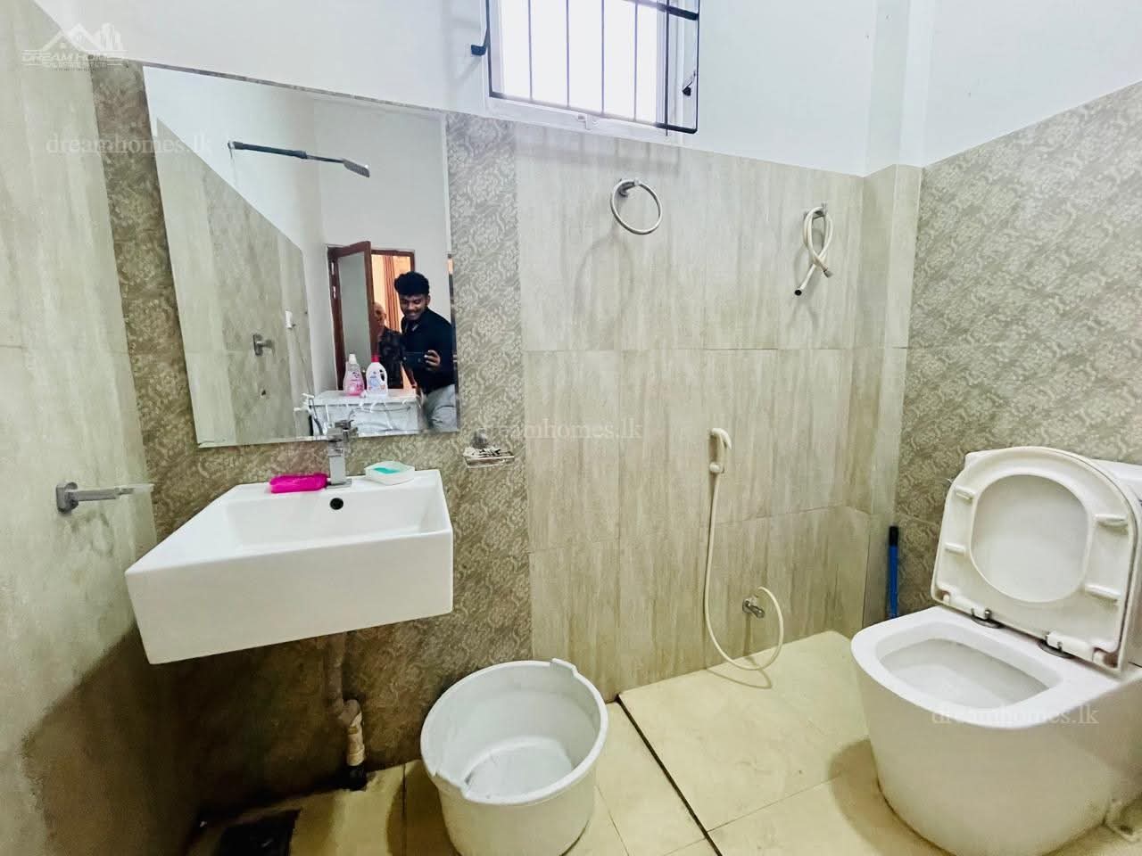 House for Sale in Kottawa ads-image-1