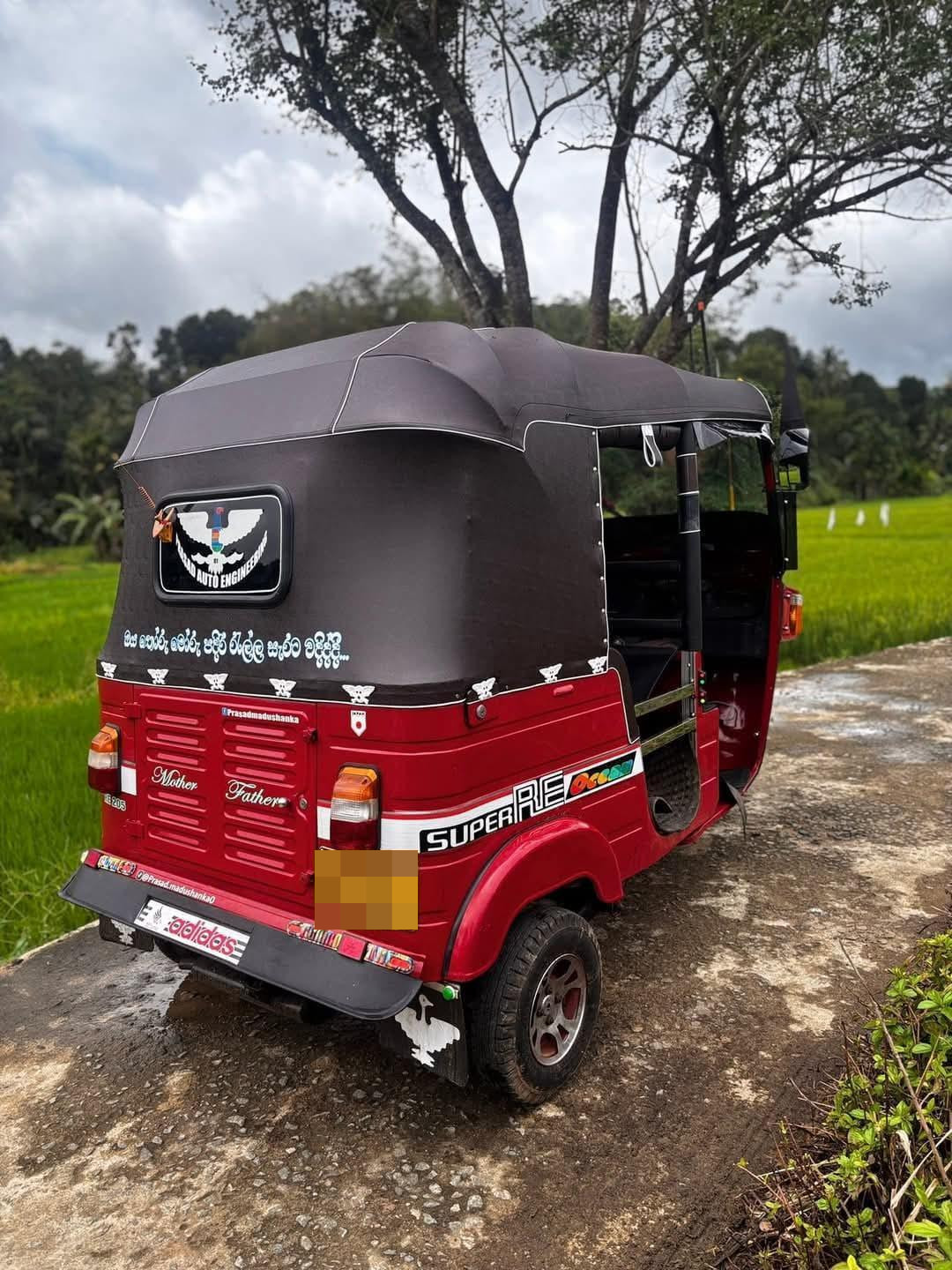 Bajaj Three Wheel 2011 - Used Three wheeler sale in Sri Lanka - patpat.lk