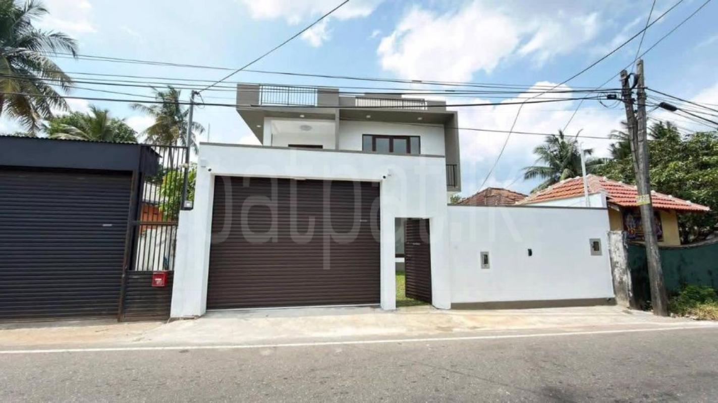 House for Sale in Kottawa ads-image-1