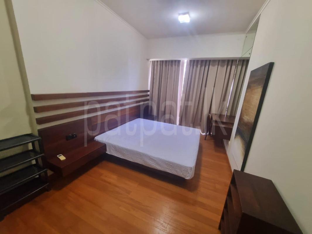 Luxury Apartment for Sale in Kollupitiya (Colombo 03)