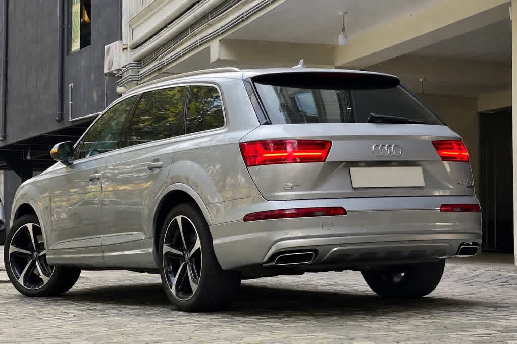 Audi Q7 2017 - மறுசீரமைக்கப்பட்டது SUV sale in Sri Lanka - patpat.lk