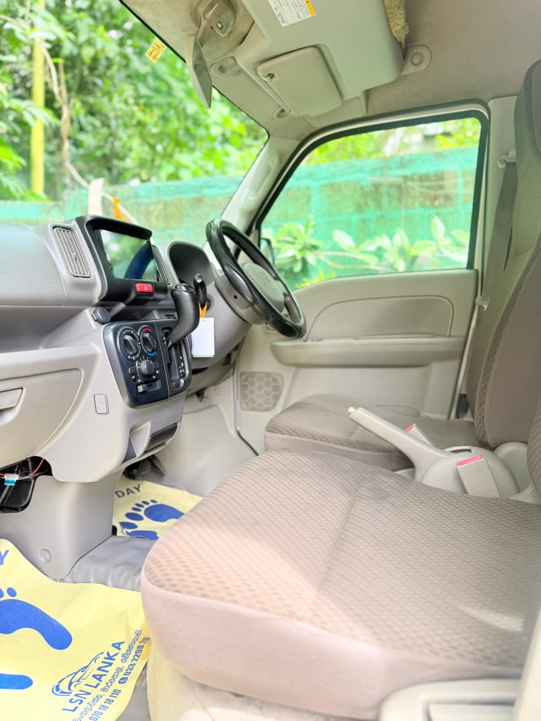 Suzuki Every 2017 - பயன்படுத்தப்பட்டது வேன் sale in Sri Lanka - patpat.lk