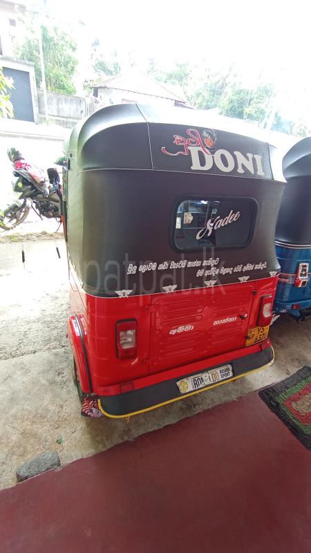Bajaj Three Wheel 2011 - பயன்படுத்தப்பட்டது முச்சக்கர வண்டி sale in Sri Lanka - patpat.lk