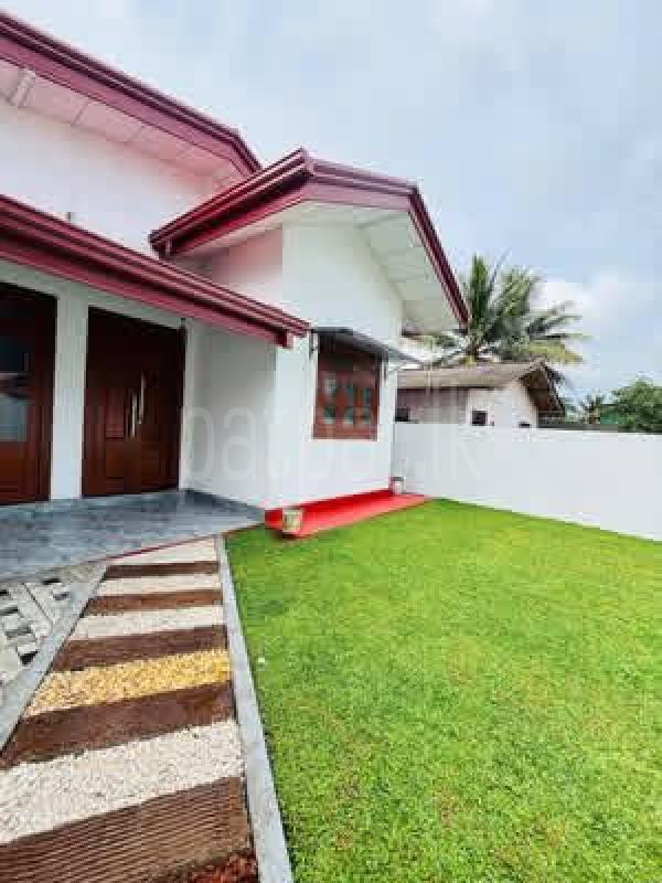 House for Sale in Moragahahena