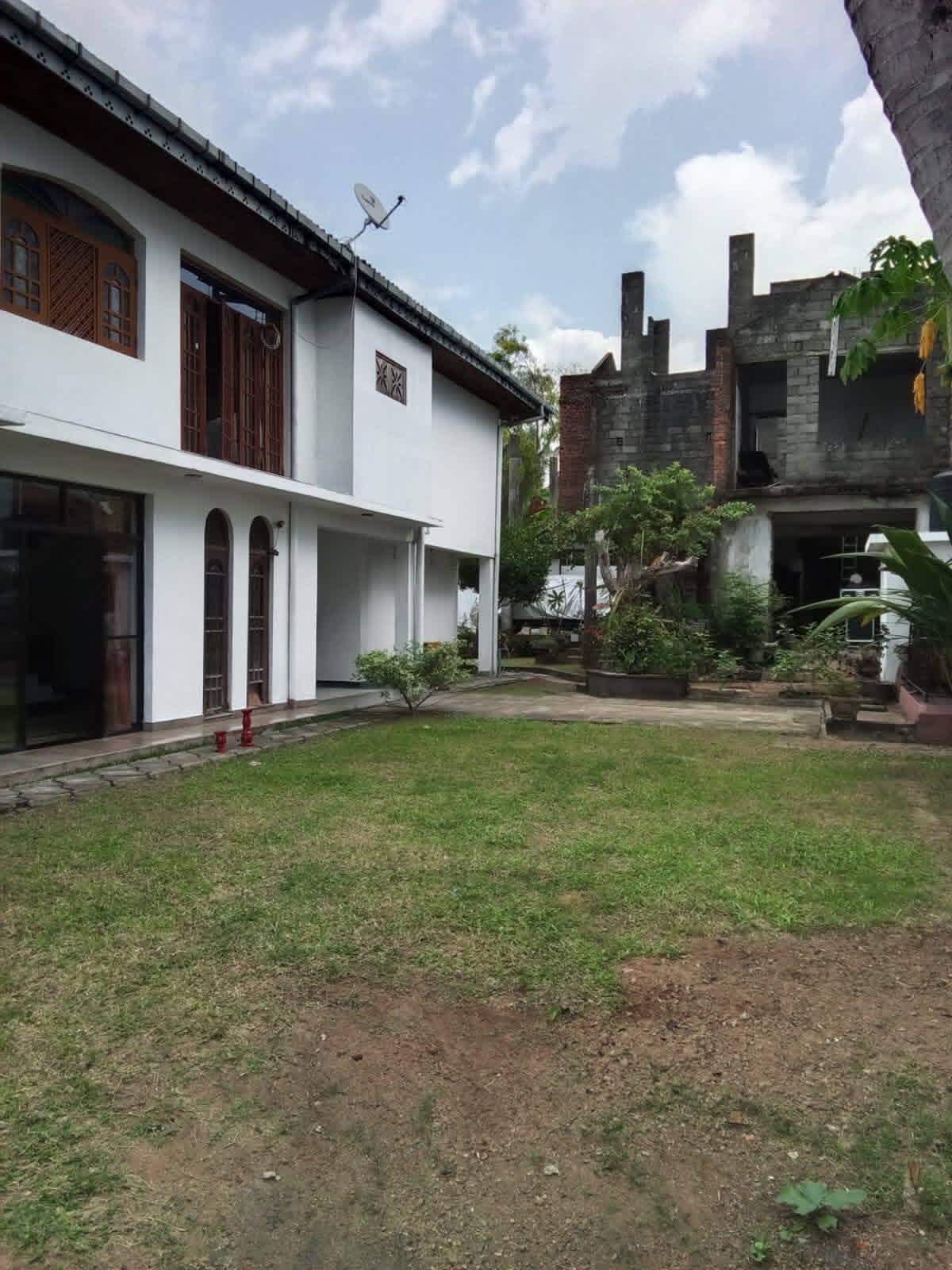 House for Sale in Kiribathgoda ads-image-1