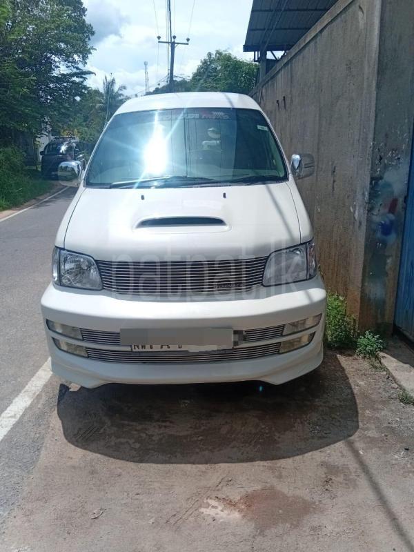 Toyota NOHA 2006 - பயன்படுத்தப்பட்டது வேன் sale in Sri Lanka - patpat.lk