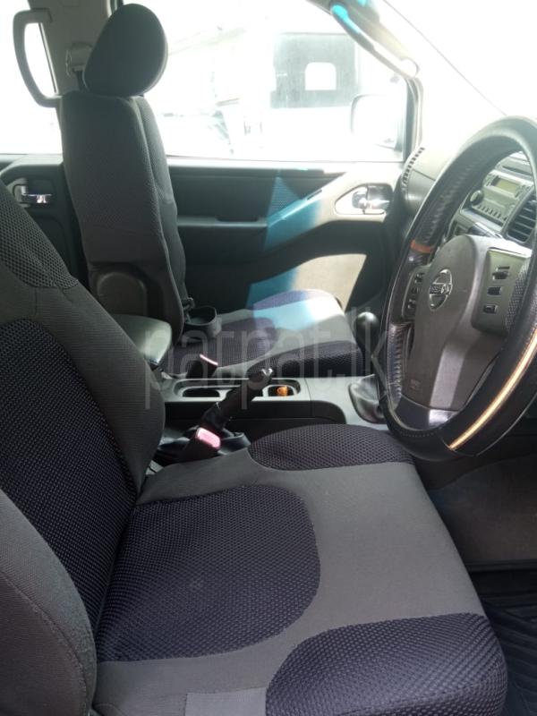 Nissan Navara 2006 - பயன்படுத்தப்பட்டது சரக்கு போக்குவரத்து sale in Sri Lanka - patpat.lk