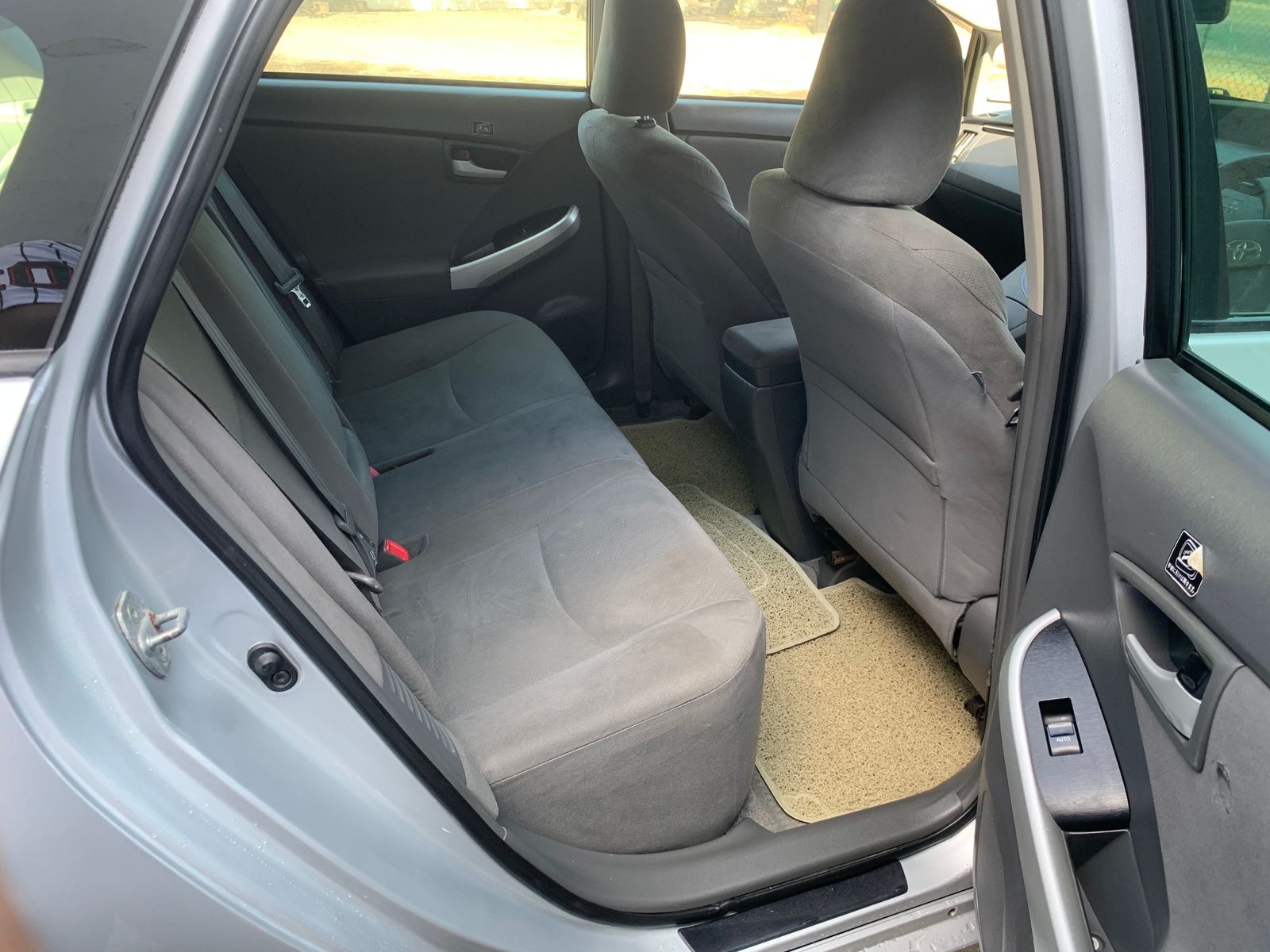 Toyota Prius 2012 - Used Car sale in Sri Lanka - patpat.lk