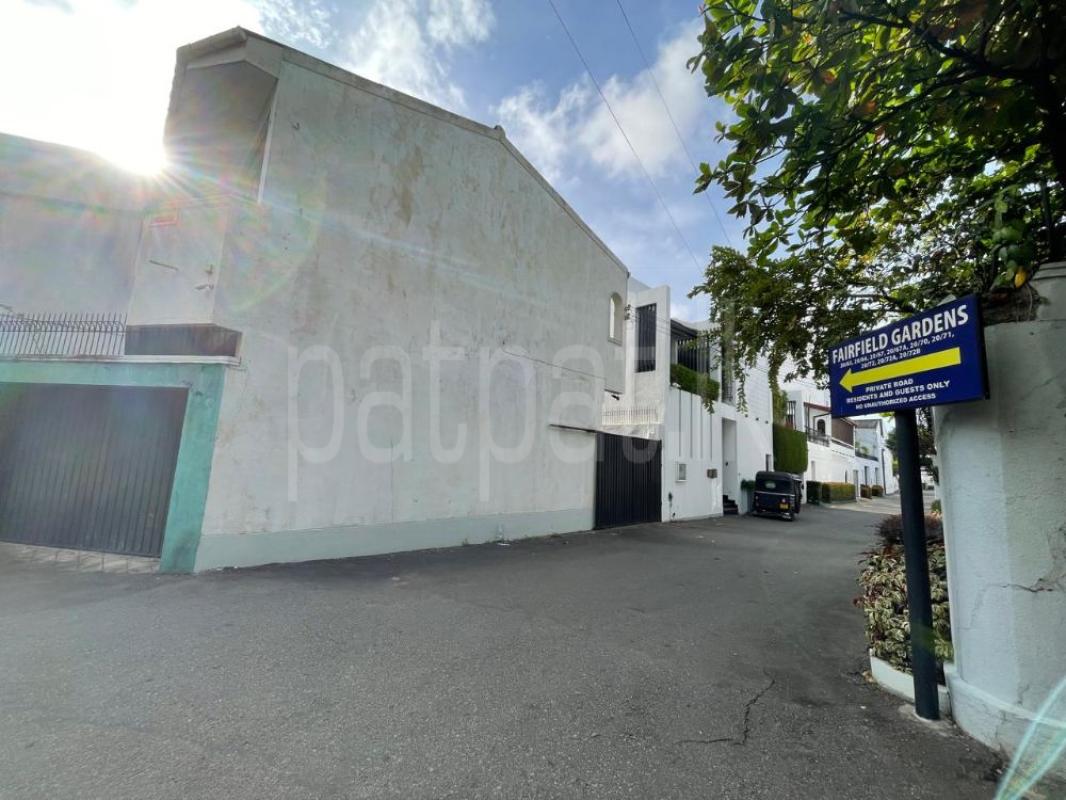 Advertisement image 6