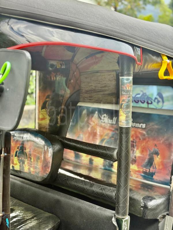 Advertisement image 6