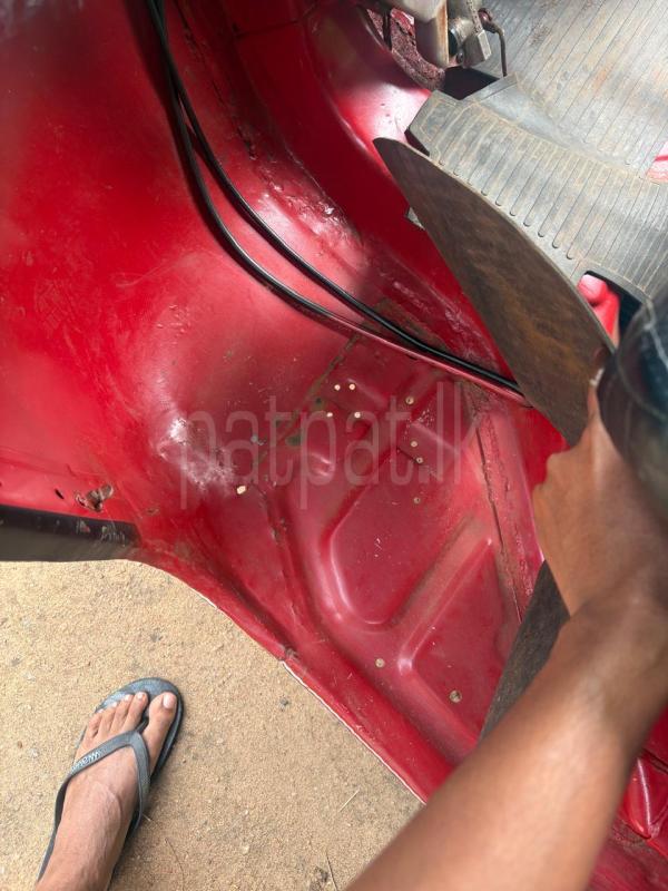 Advertisement image 6