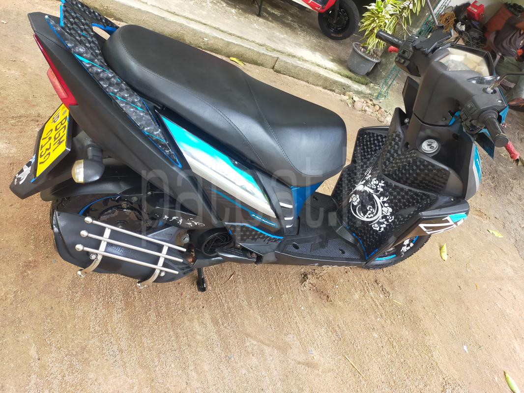 Advertisement image 5