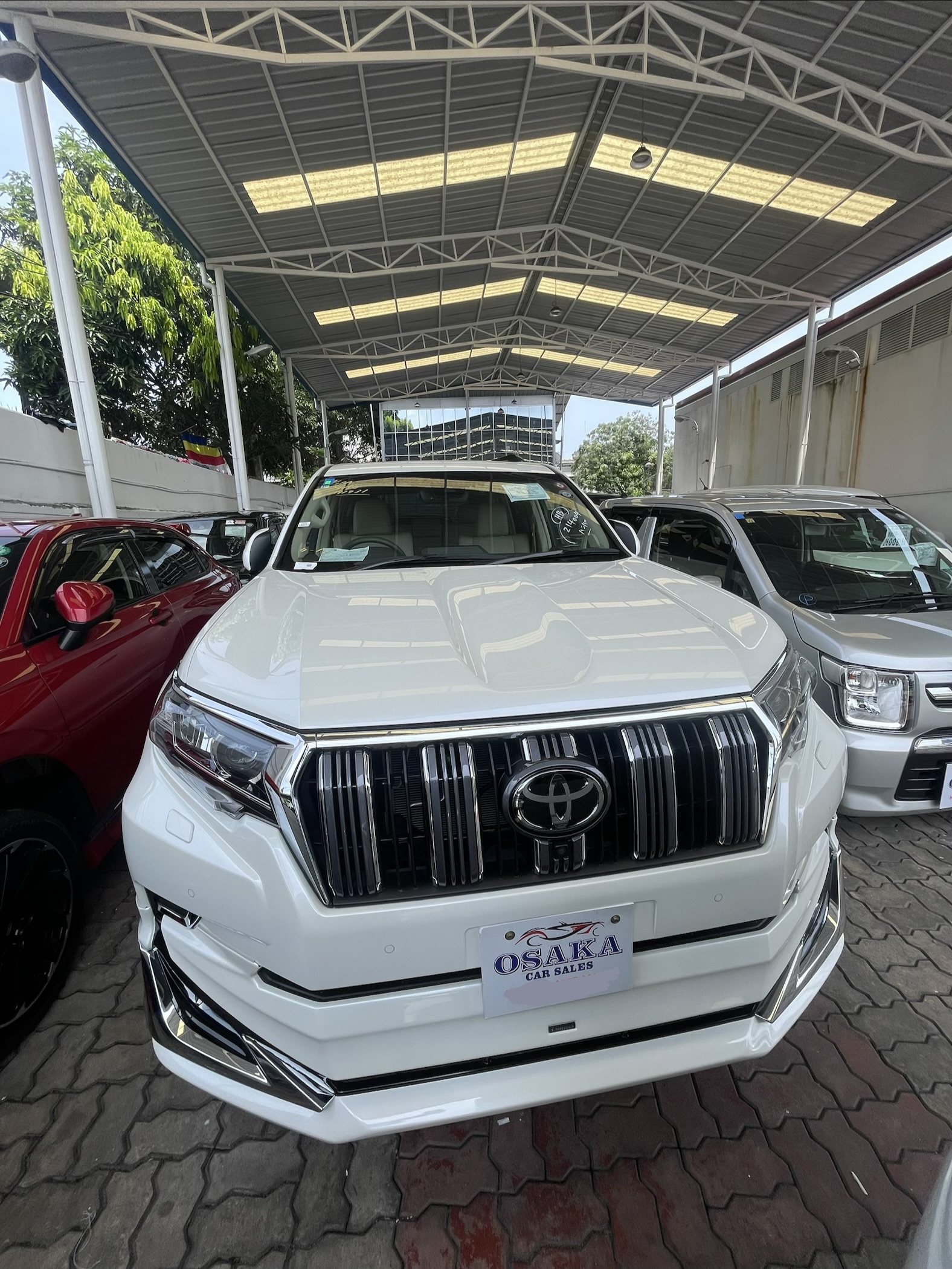 Toyota Land Cruiser Prado 2023 - අලුත් SUV රථය sale in Sri Lanka - patpat.lk