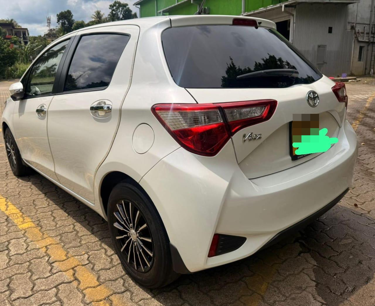 Toyota Vitz 2018 - Used Car sale in Sri Lanka - patpat.lk