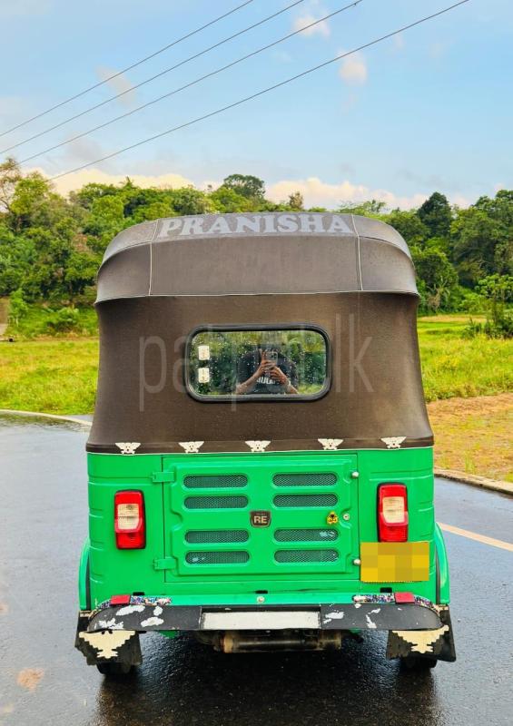 Bajaj 4 stroke 2016 - Used Three wheeler sale in Sri Lanka - patpat.lk