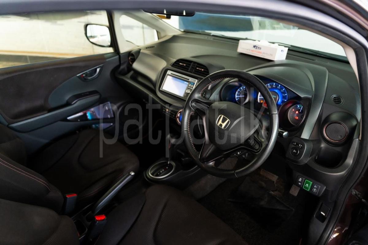 Advertisement image 3