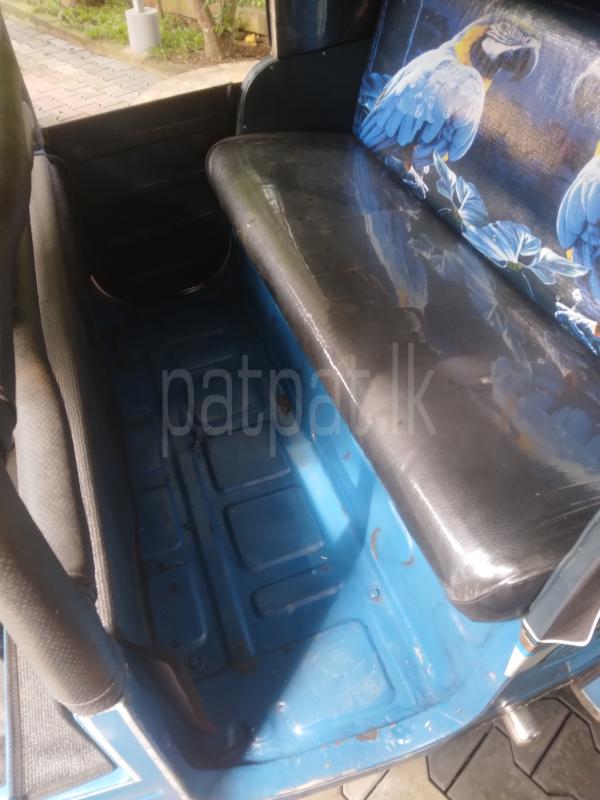 Bajaj Three Wheel 2009 - பயன்படுத்தப்பட்டது முச்சக்கர வண்டி sale in Sri Lanka - patpat.lk
