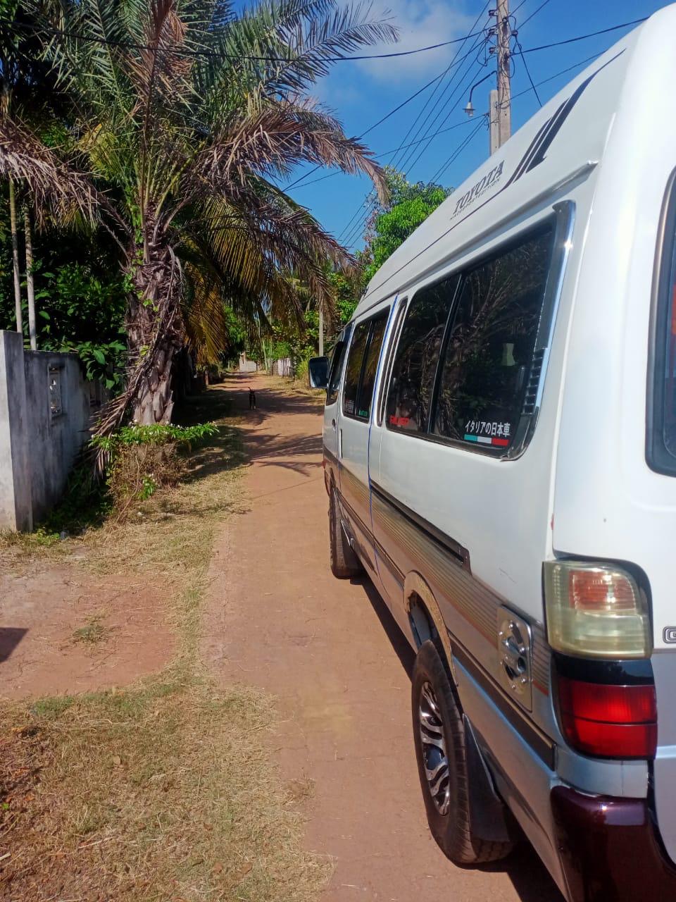 Toyota Hiace 1990 - Used Van sale in Sri Lanka - patpat.lk