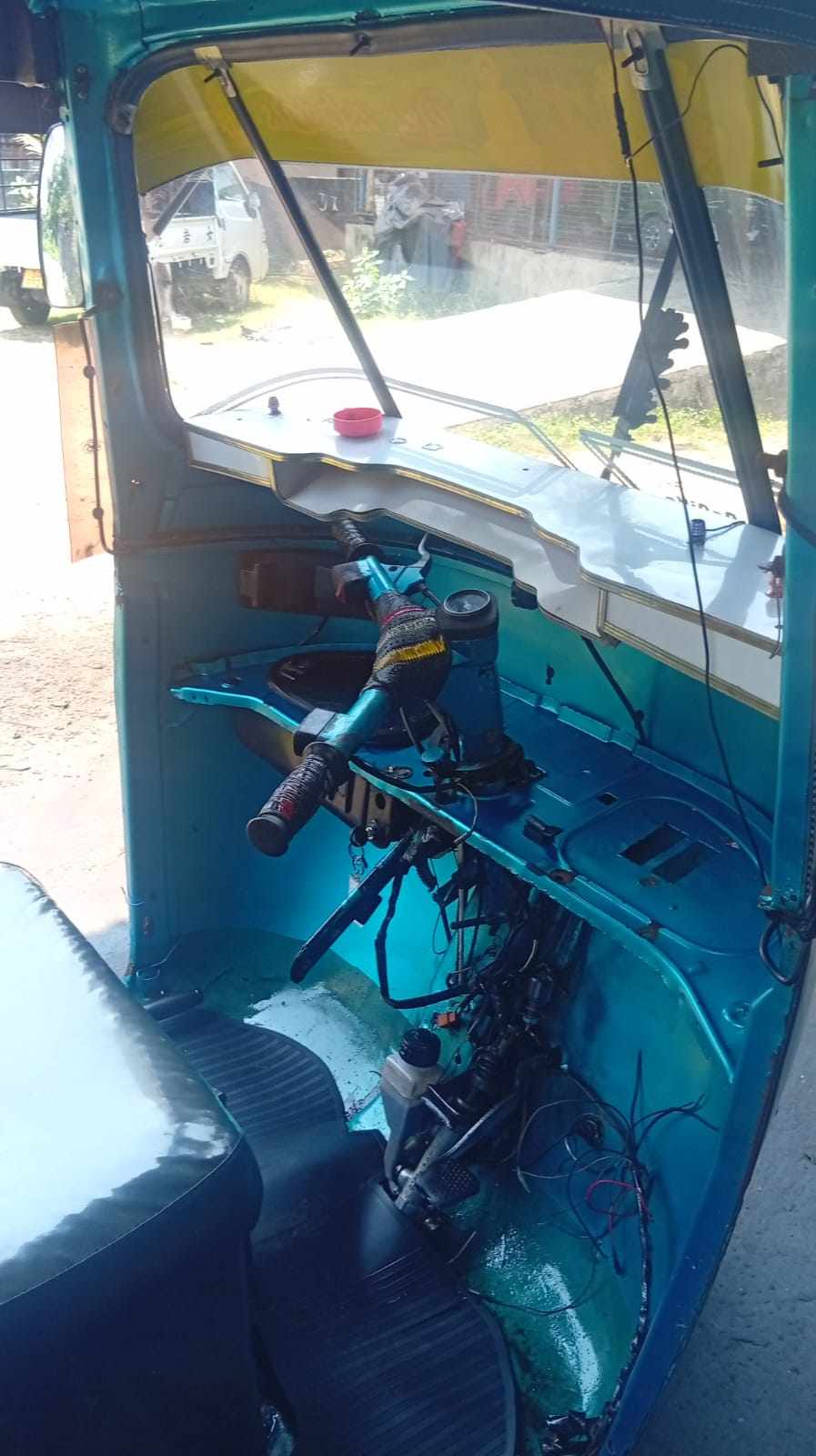 Bajaj Three Wheel 2006 - Used Three wheeler sale in Sri Lanka - patpat.lk