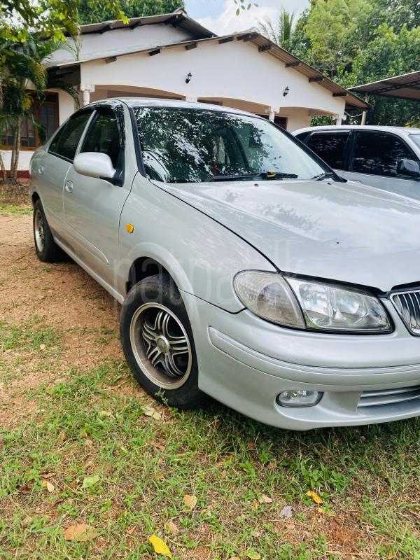 Nissan Sunny 2002 - பயன்படுத்தப்பட்டது கார் sale in Sri Lanka - patpat.lk