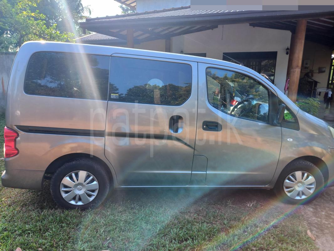 Advertisement image 6