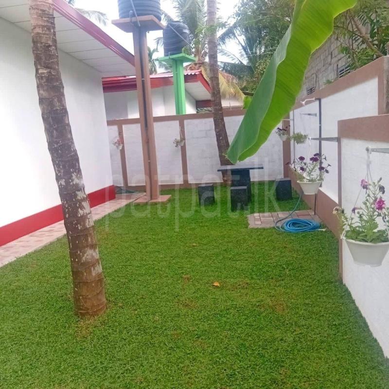 House for Sale in Naranwala